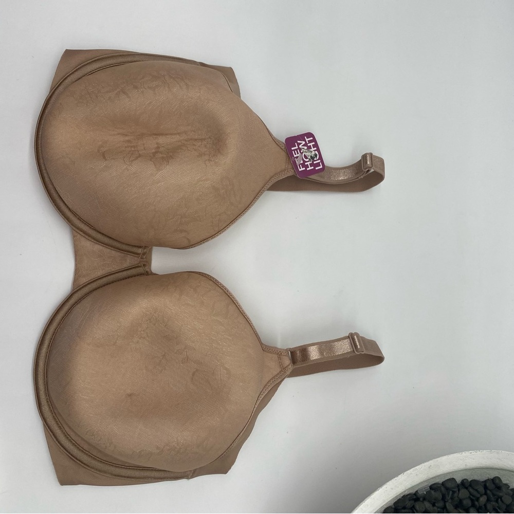 Olga No Side Effects Contour Bra  Gf6781a in floral imprint beige size 36DD